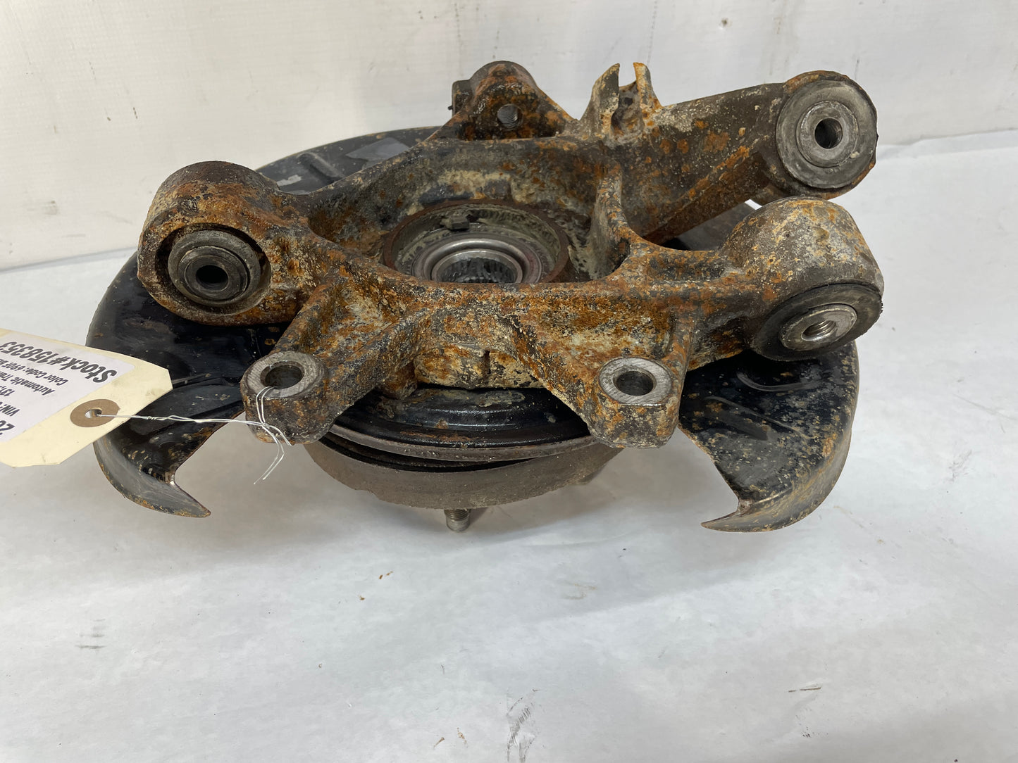 2009 Pontiac G8 GT LH Driver Rear Suspension Spindle Hub Knuckle Wheel Bearing OEM