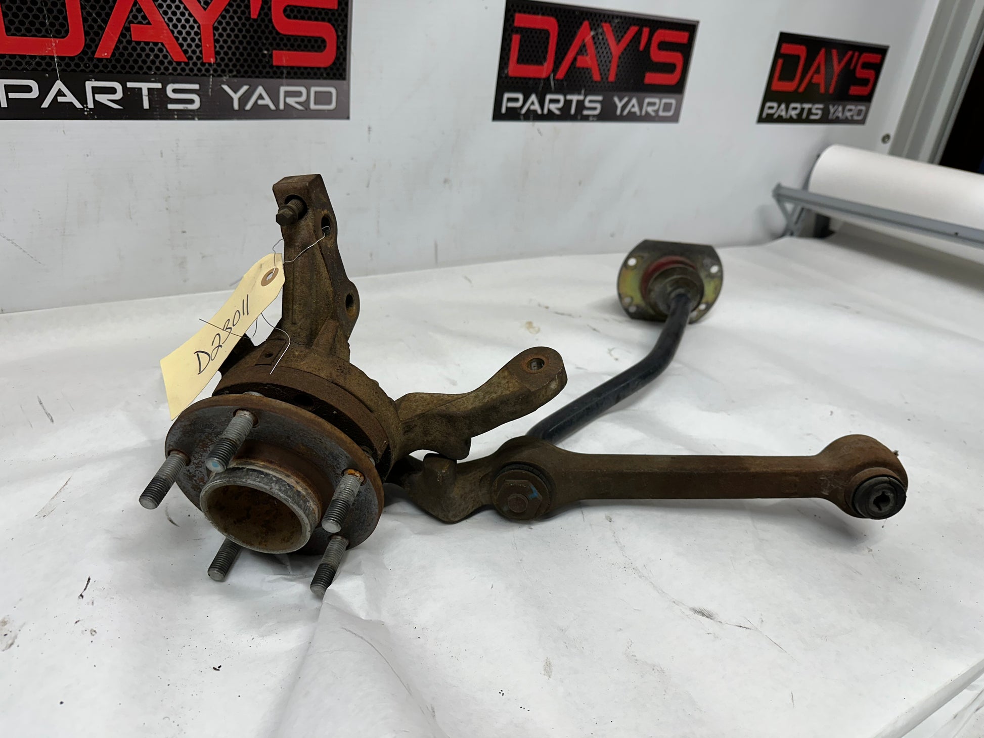 aimi　0226 Amazon.com: A-Premium Front Left Lower Control Arm, with