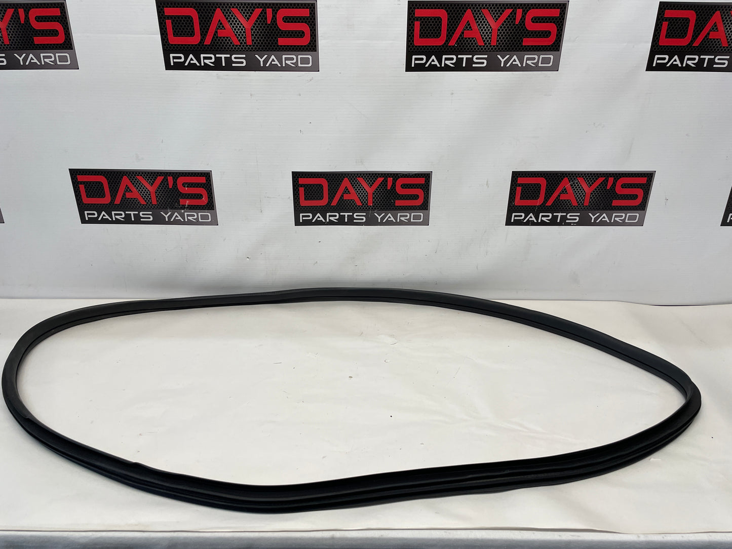 2017 Chevy SS Sedan Front RH Passenger Door Rubber Weather Strip OEM - Day's Parts Yard