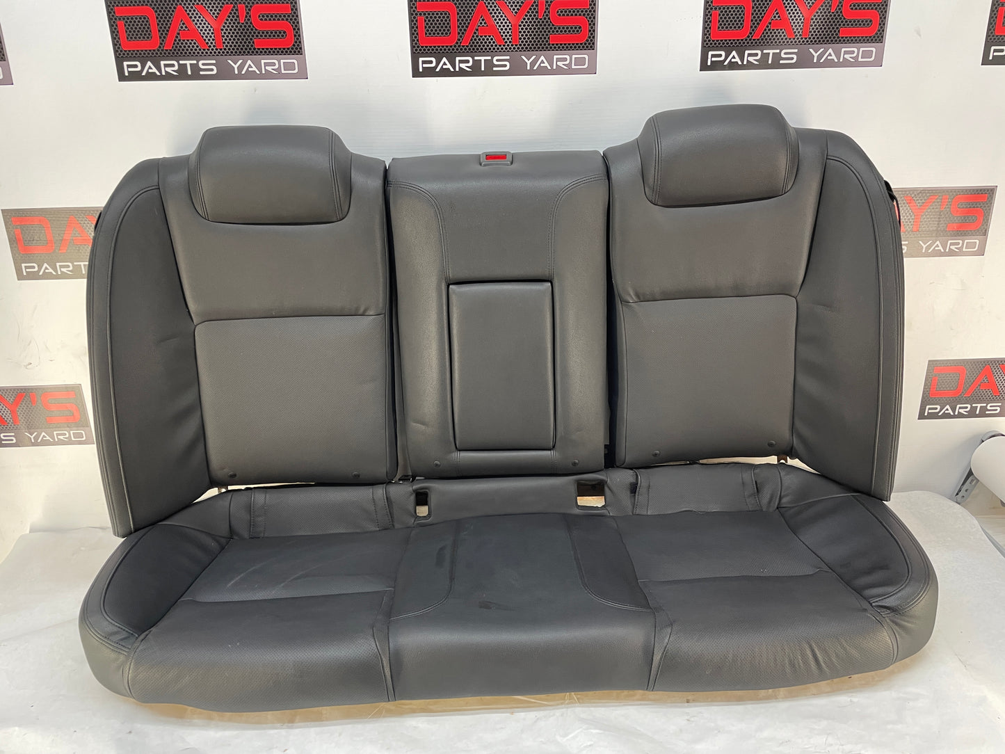 2009 Pontiac G8 GT Seats Front & Rear Black Leather OEM