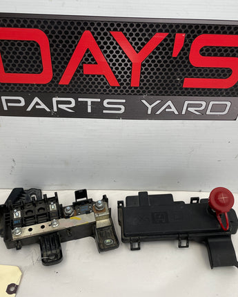 2018 Cadillac CTS-V Battery Power Distribution Block Fuse OEM