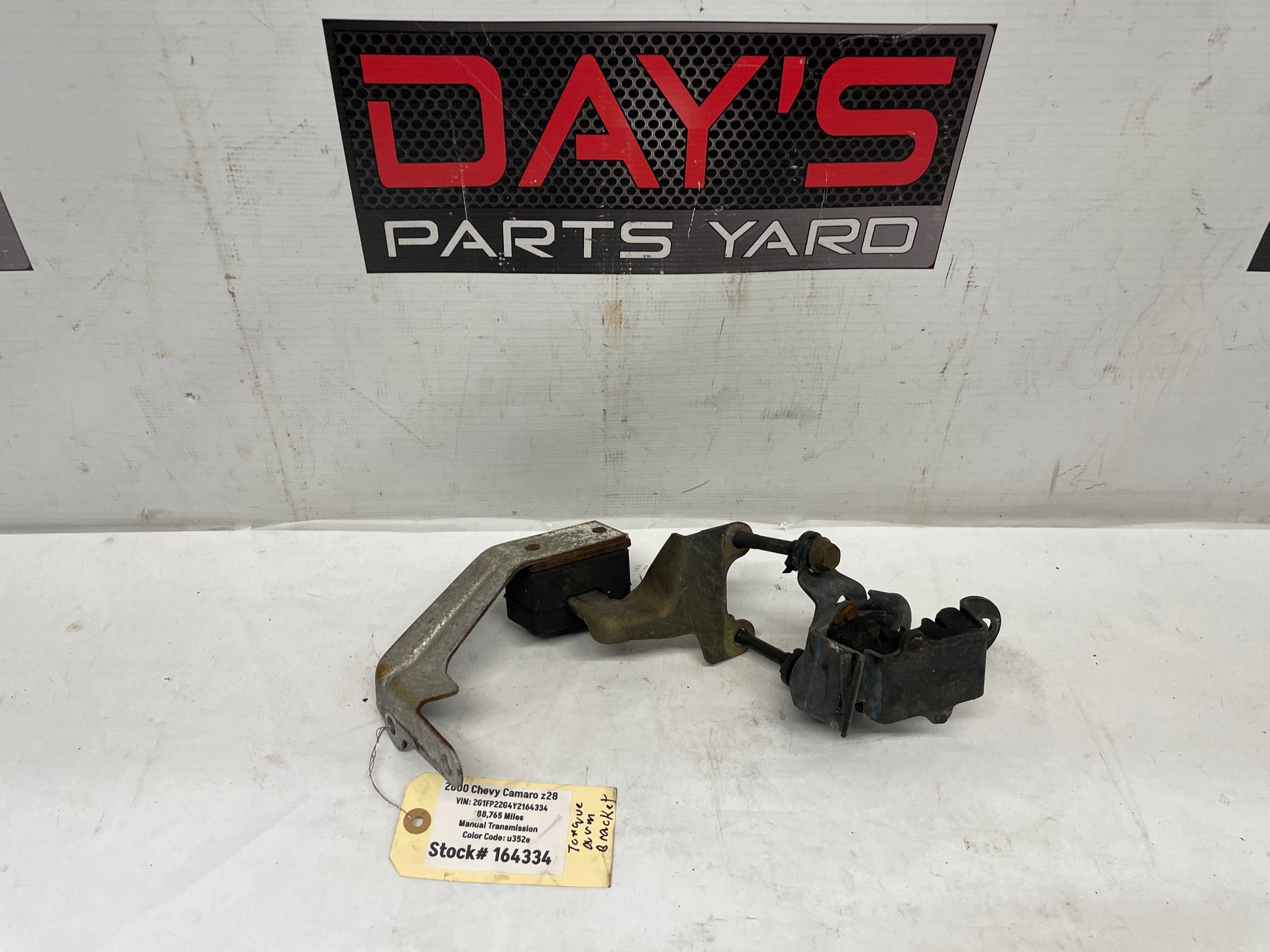 2000 Chevy Camaro Z28 Manual Transmission Torque Arm Bracket OEM - Day's Parts Yard