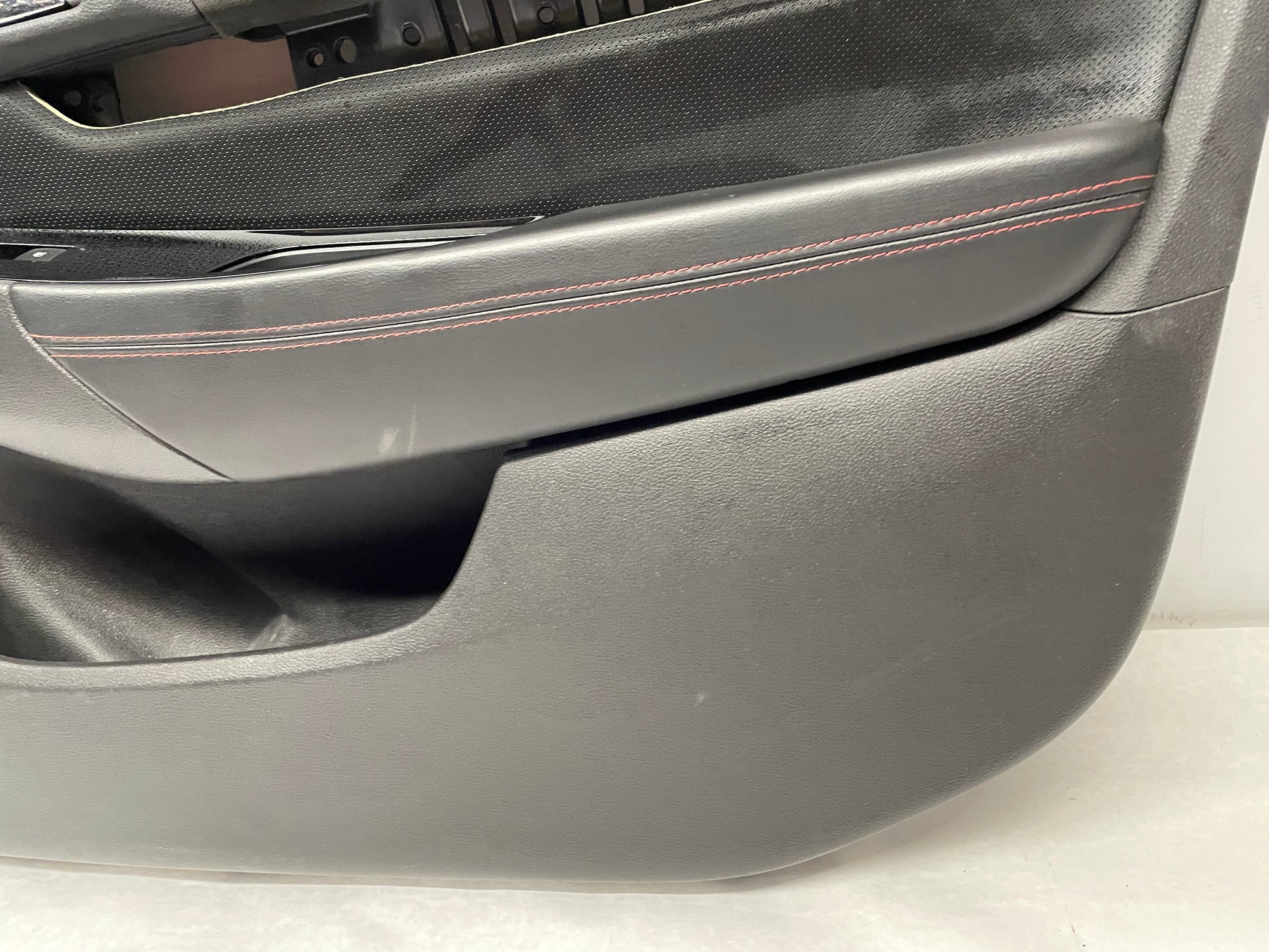 2017 Chevy SS Sedan RH Passenger Front Door Panel OEM - Day's Parts Yard