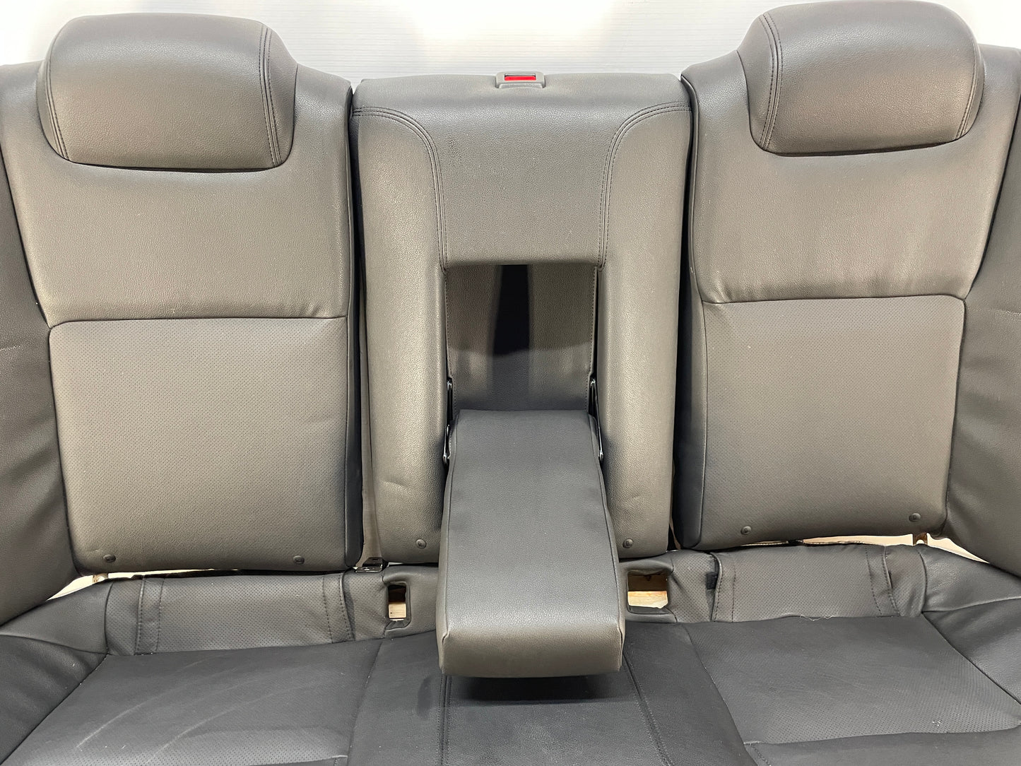 2009 Pontiac G8 GT Seats Front & Rear Black Leather OEM