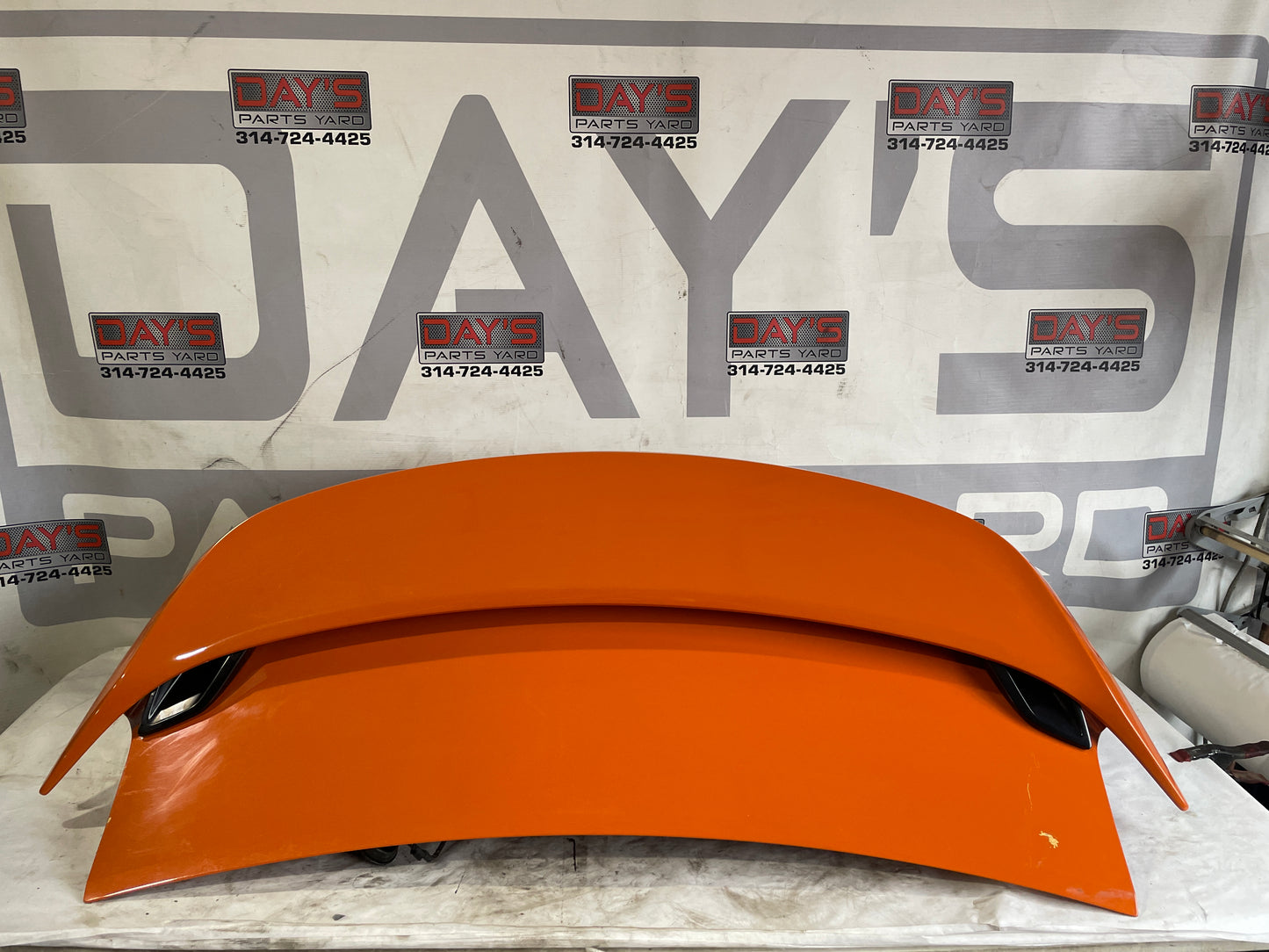 2014-2017 Chevy SS Sedan Holden Commodore Trunk Deck Lid Spoiler Wing OEM