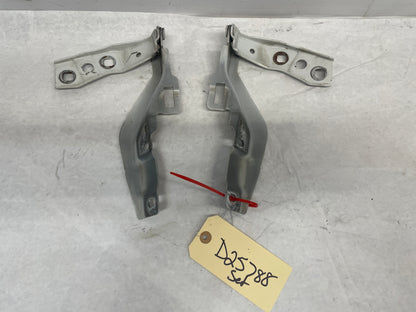 2008 Pontiac G8 Base RH & LH Hood Hinges w/ Mounting Bracket OEM - Day's Parts Yard