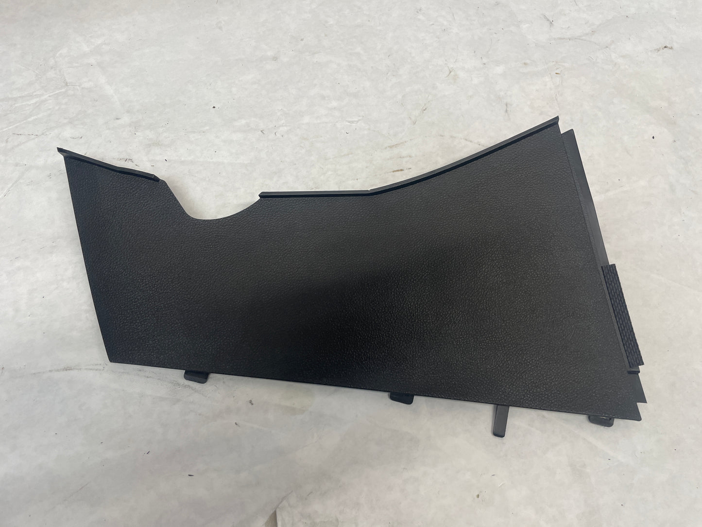 2008 Pontiac G8 Base RH & LH Dash Center Console Trim Set OEM - Day's Parts Yard