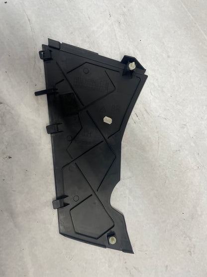 2008 Pontiac G8 Base RH & LH Dash Center Console Trim Set OEM - Day's Parts Yard