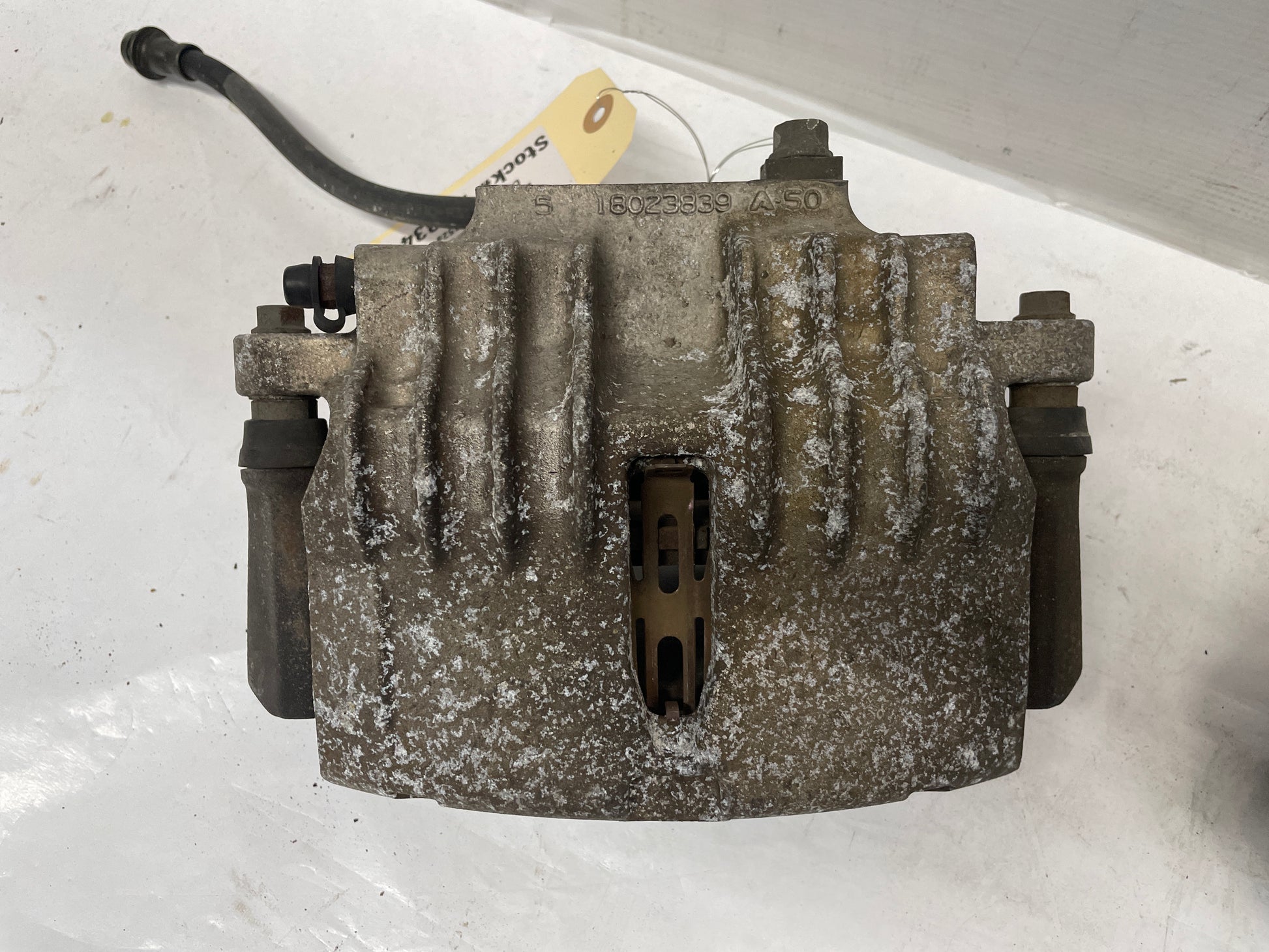 2000 Chevy Camaro Z28 Front Brake Calipers OEM - Day's Parts Yard