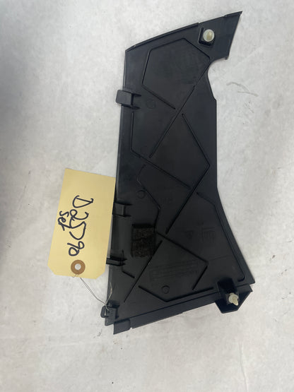 2008 Pontiac G8 Base RH & LH Dash Center Console Trim Set OEM - Day's Parts Yard