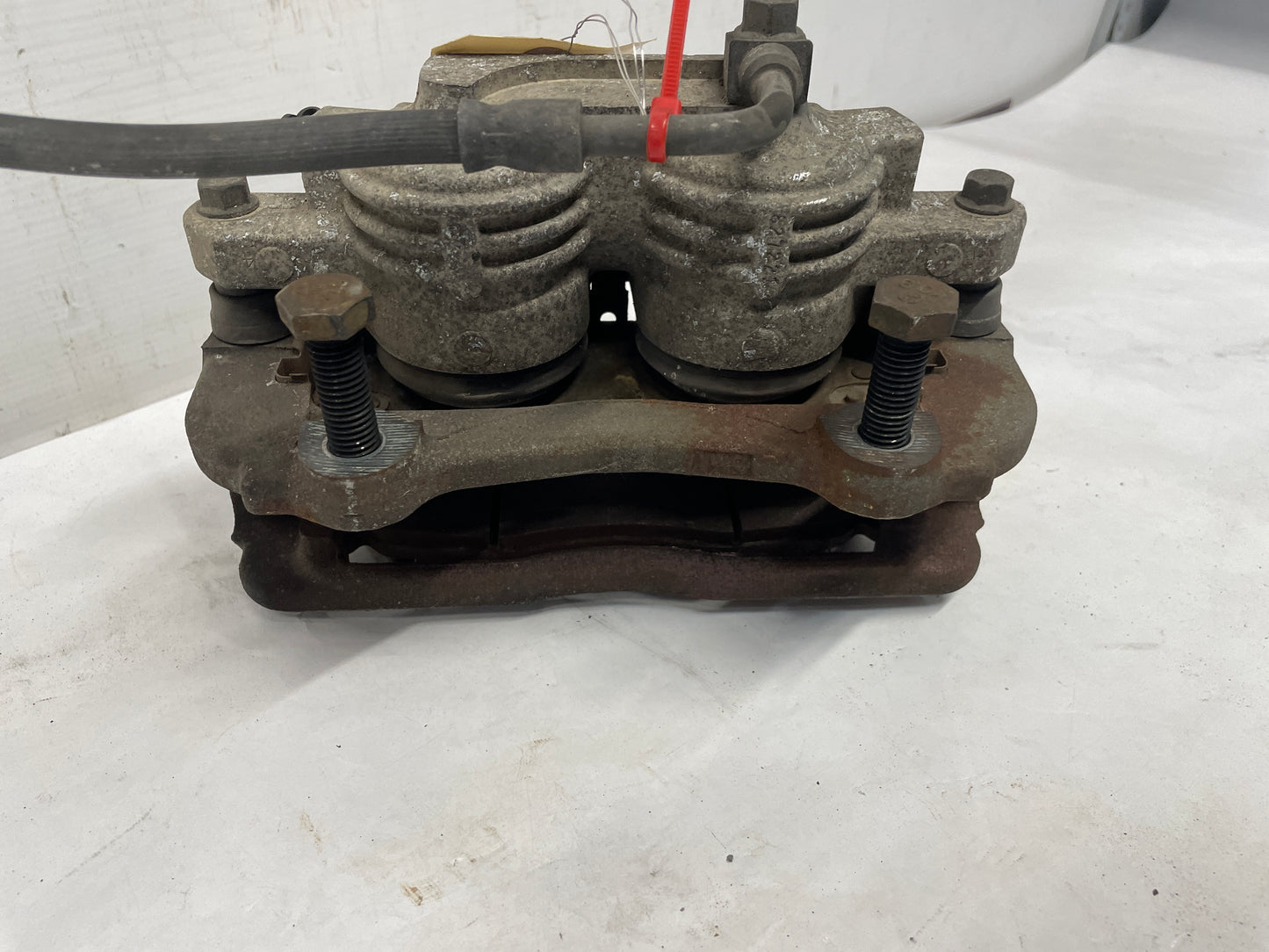 2000 Chevy Camaro Z28 Front Brake Calipers OEM - Day's Parts Yard