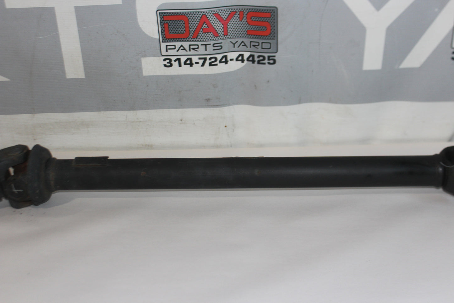 2019 Chevy Tahoe K1500 Premier Front Driveshaft Drive Prop Shaft OEM
