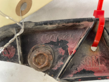 2009 Pontiac G8 GT RH Passenger Front Bumper Bar Bracket OEM