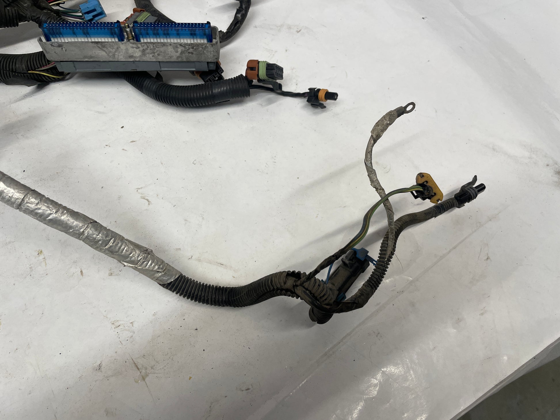 2000 Chevy Camaro Z28 Engine Motor Manual Transmission Wire Wiring Harness OEM - Day's Parts Yard