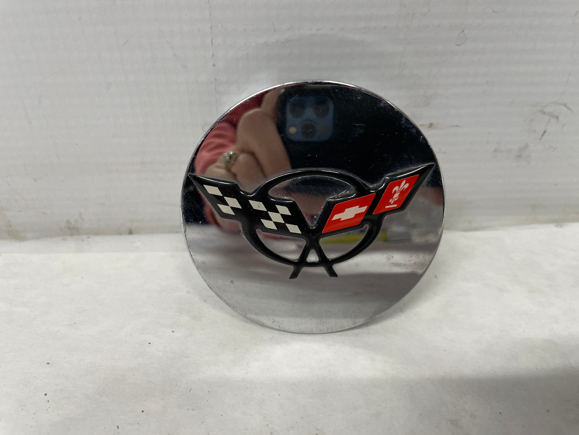 1999 Chevy C5 Corvette Wheel Center Cap OEM - Day's Parts Yard