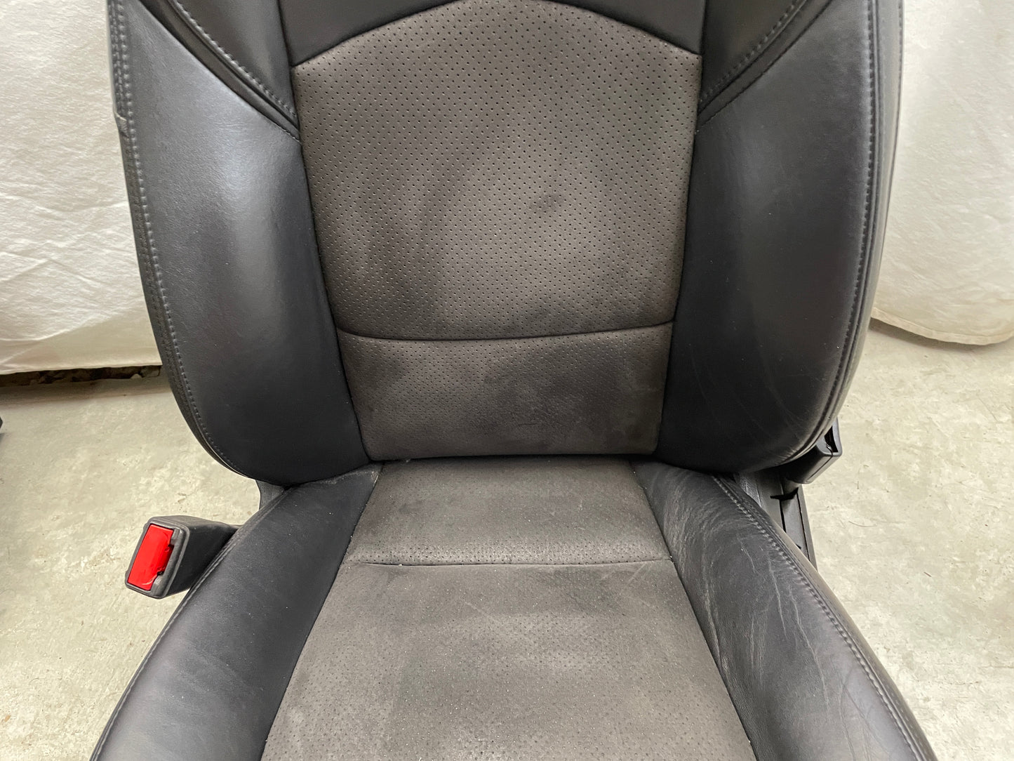 2018 Cadillac CTS-V Front Black Leather Suede Seats OEM