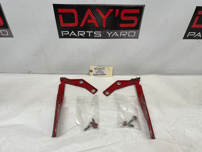 2005 Pontiac GTO RH & LH Hood Hinges OEM - Day's Parts Yard