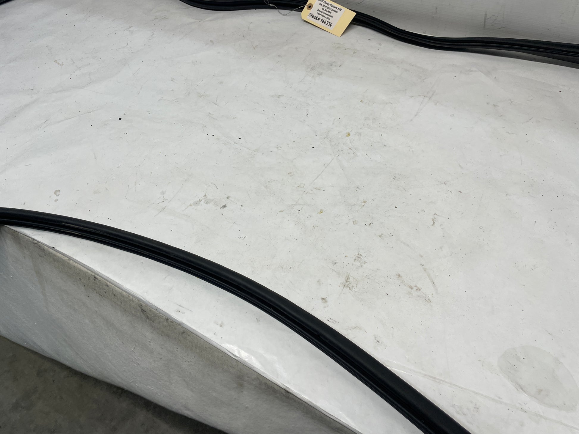 2000 Chevy Camaro Z28 LH Driver Body T-Top Weather Strip Seal OEM - Day's Parts Yard