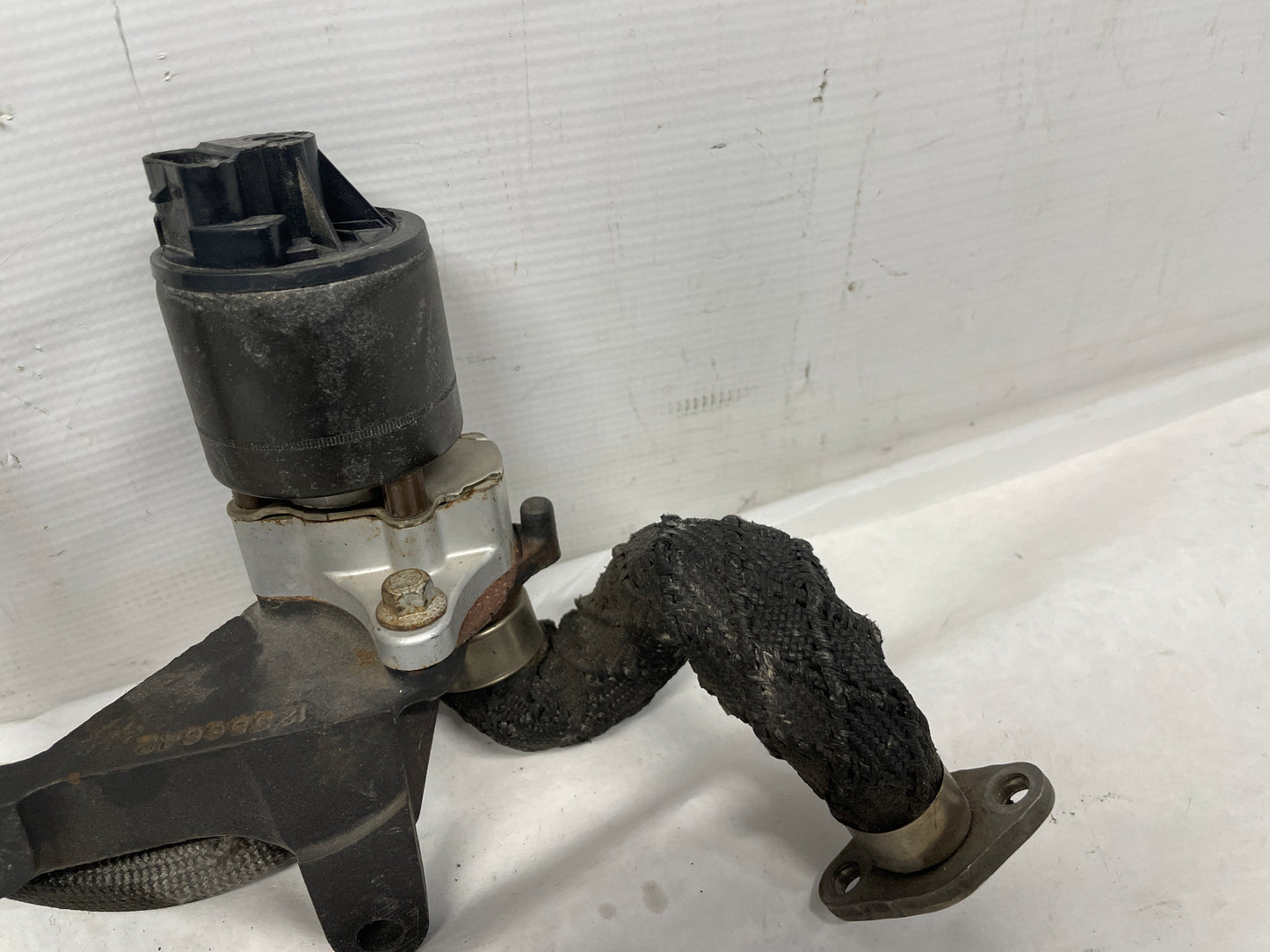 1999 Chevy Camaro Z28 SS EGR Exhaust Gas Recirculation Valve OEM