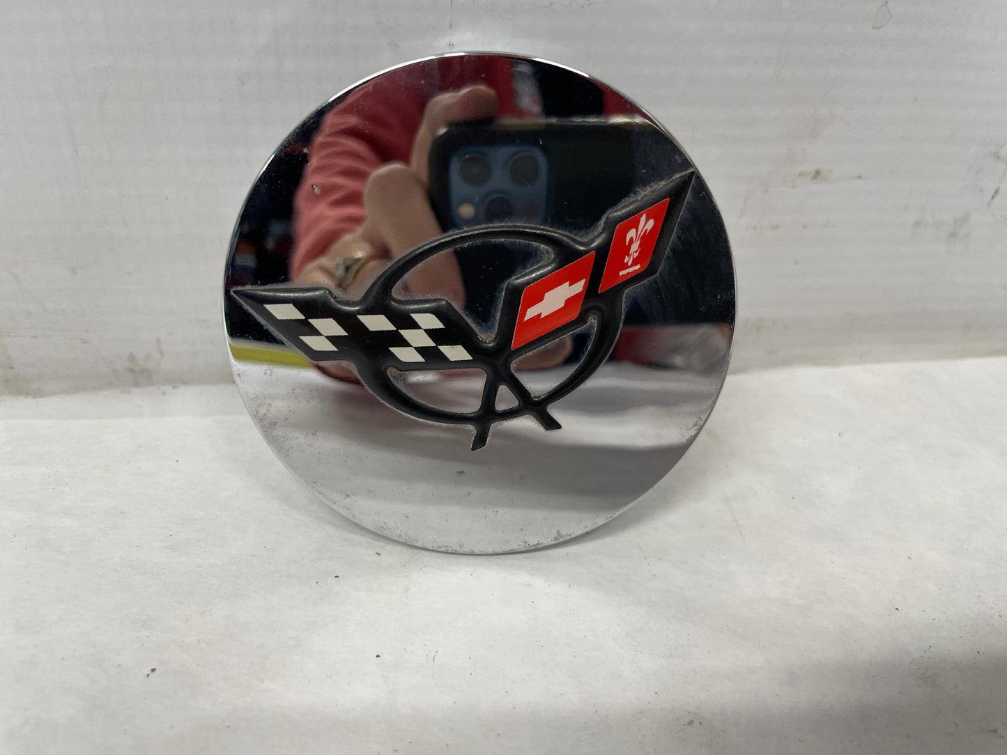 1999 Chevy C5 Corvette Wheel Center Cap - Day's Parts Yard