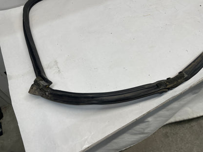 2000 Chevy Camaro Z28 RH Passenger Body T-Top Weather Strip Seal OEM - Day's Parts Yard