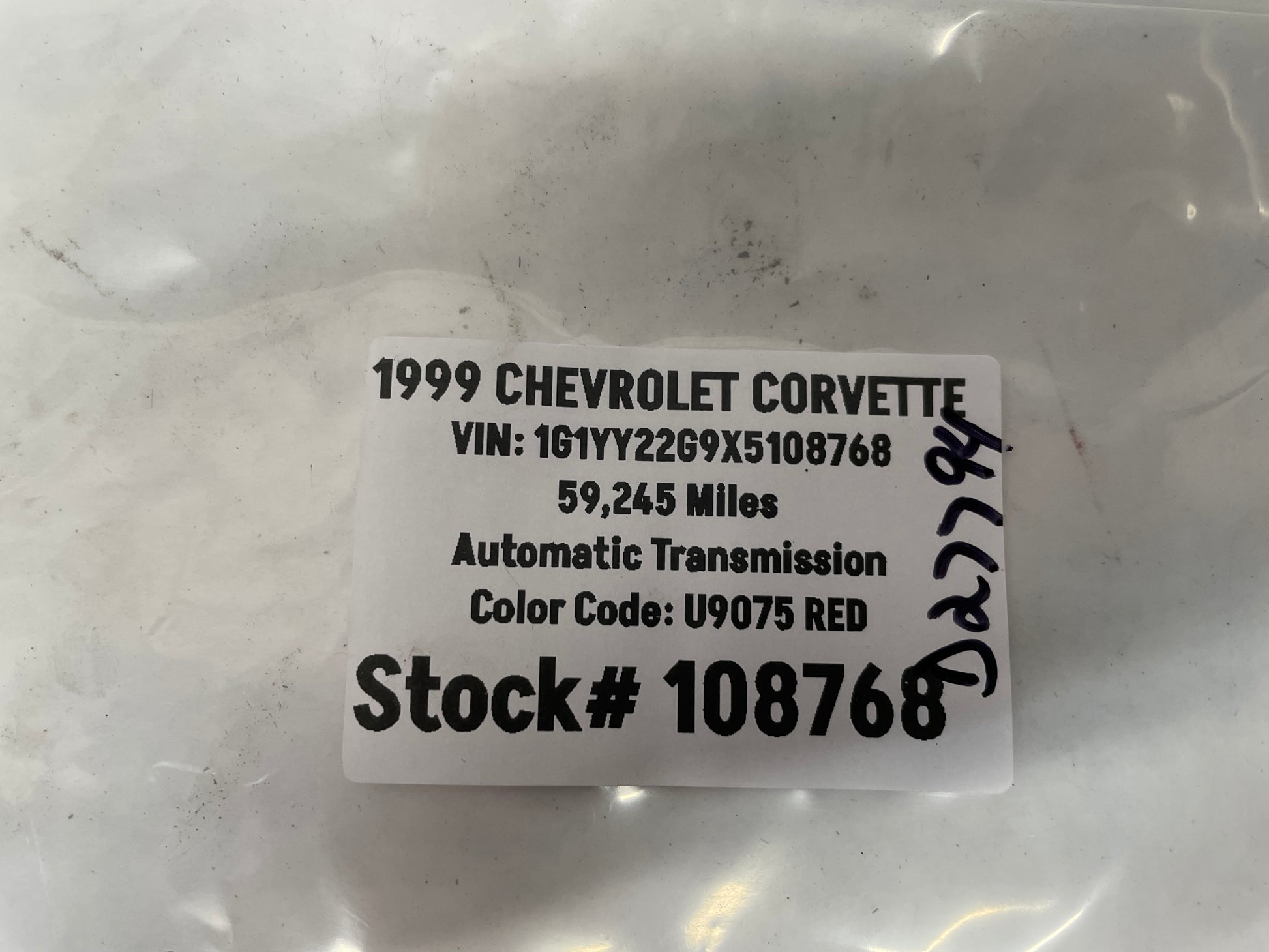 1999 Chevy C5 Corvette Wheel Center Cap - Day's Parts Yard