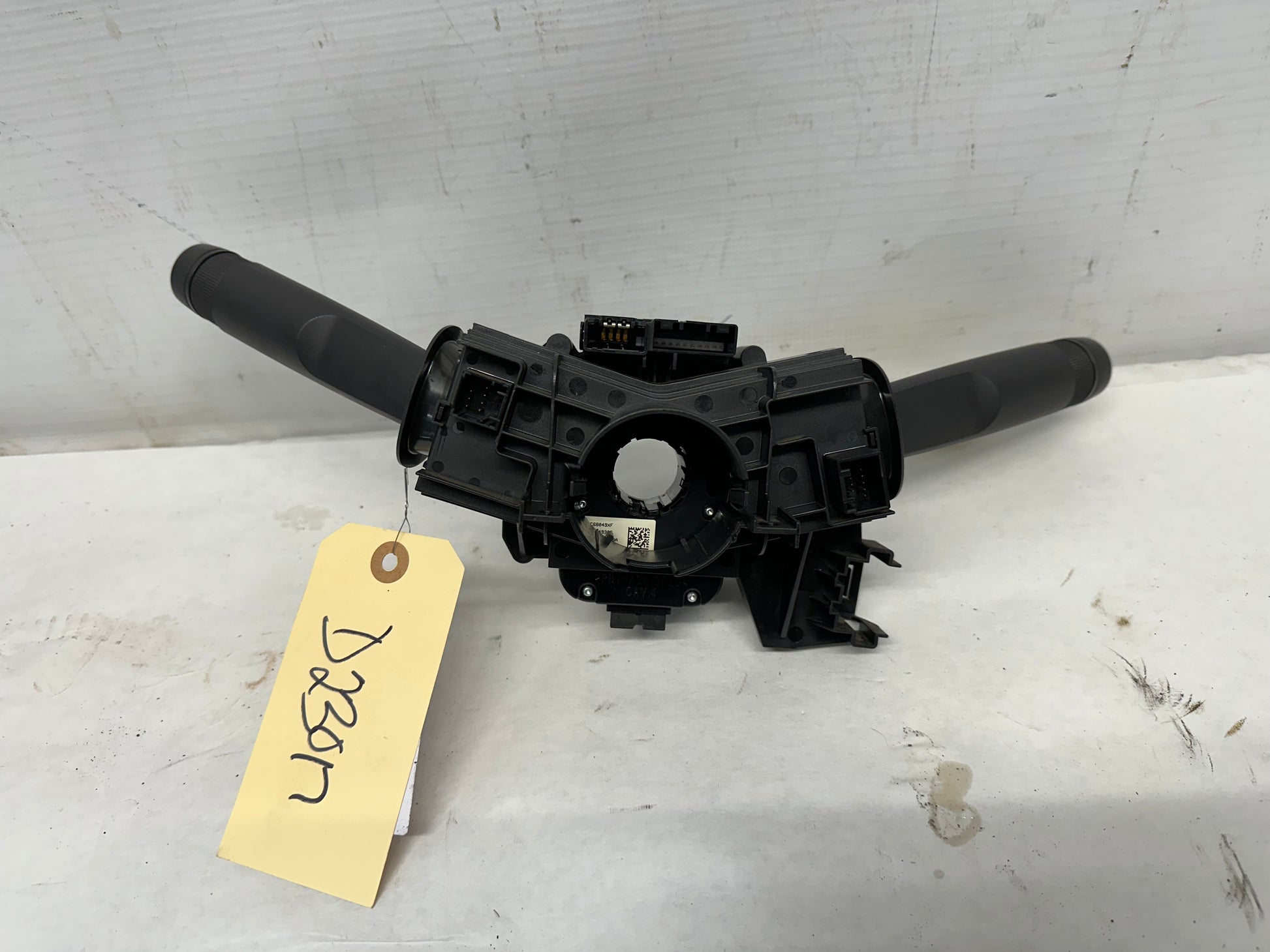 2010 Chevy Camaro SS Steering Wheel Turn Signal Wiper Control Switches OEM - Day's Parts Yard