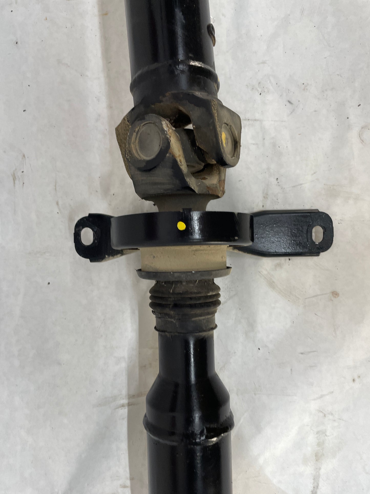 2015 Chevy SS Sedan Automatic Driveshaft Drive Shaft Propeller OEM