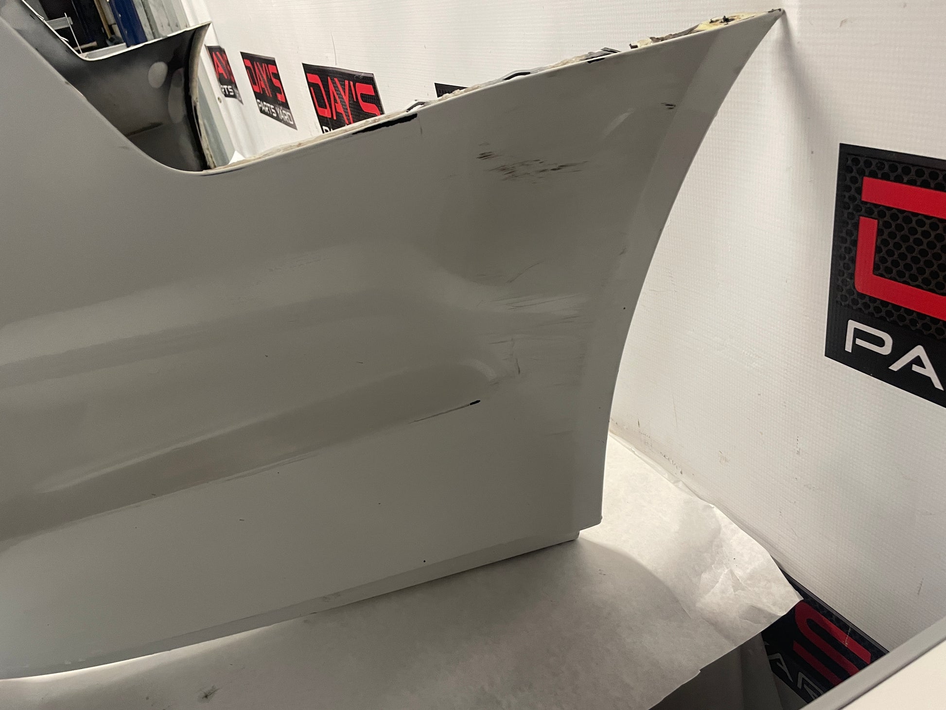 2008 Pontiac G8 Base Rear Bumper Cover Fascia White OEM - Day's Parts Yard
