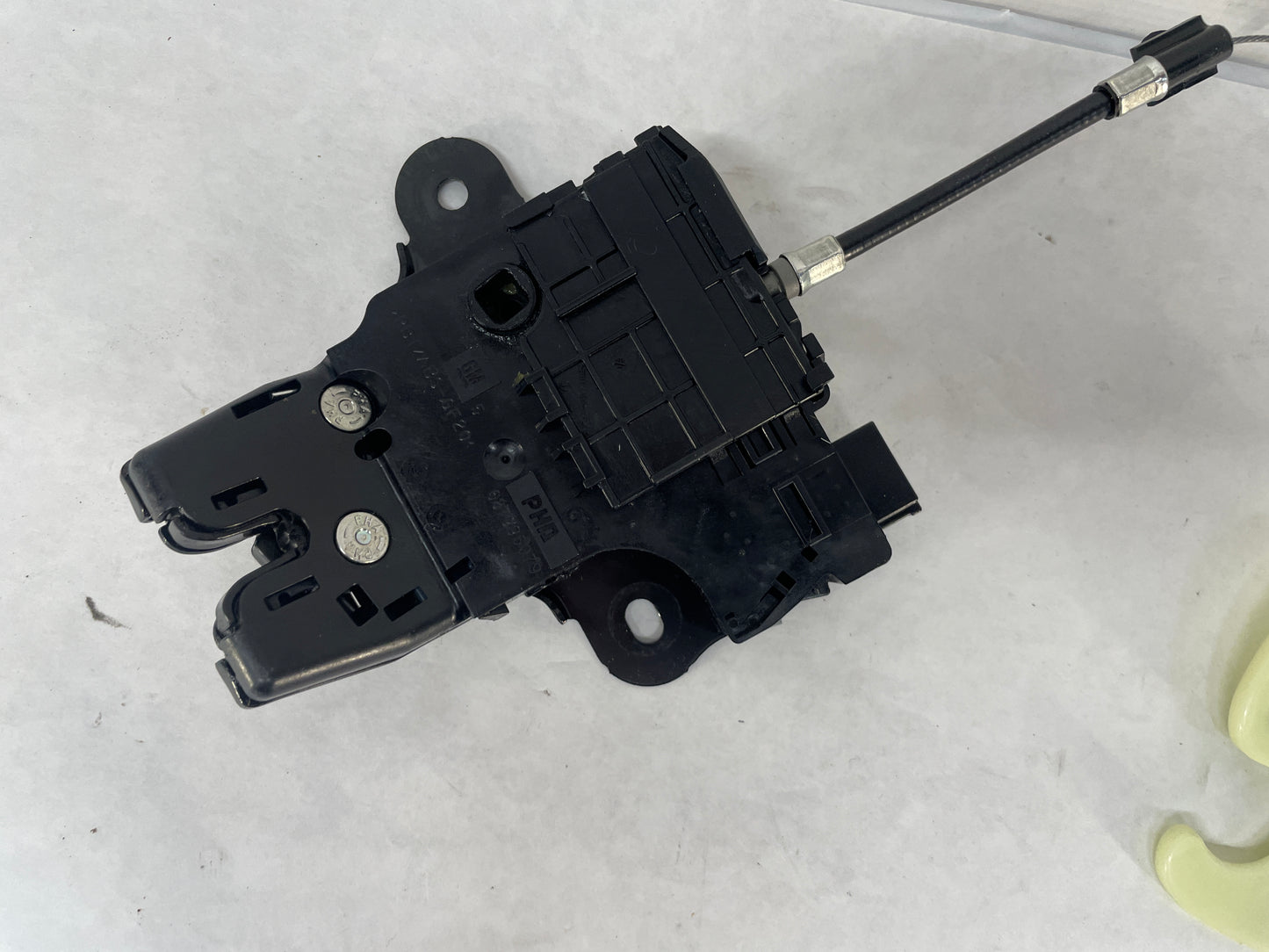 2013 Chevy Camaro ZL1 Rear Trunk Lock Lid Latch Actuator OEM - Day's Parts Yard