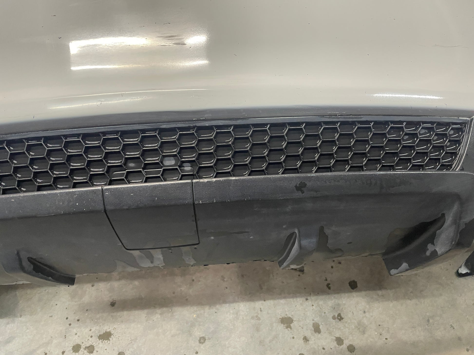 2008 Pontiac G8 Base Rear Bumper Cover Fascia White OEM - Day's Parts Yard