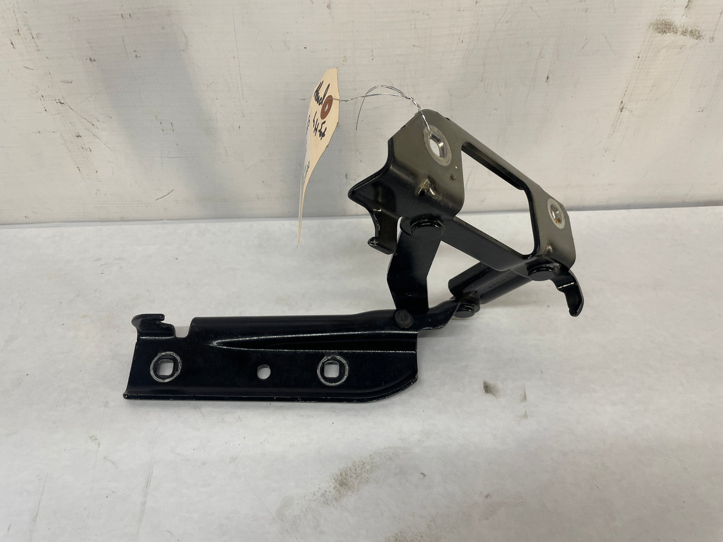 2013 Chevy Camaro ZL1 RH & LH Hood Hinges OEM - Day's Parts Yard