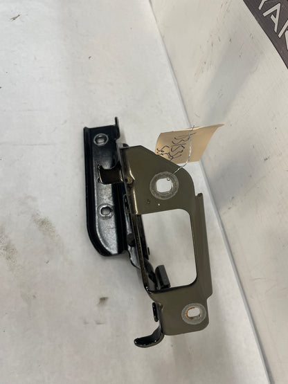 2013 Chevy Camaro ZL1 RH & LH Hood Hinges OEM - Day's Parts Yard
