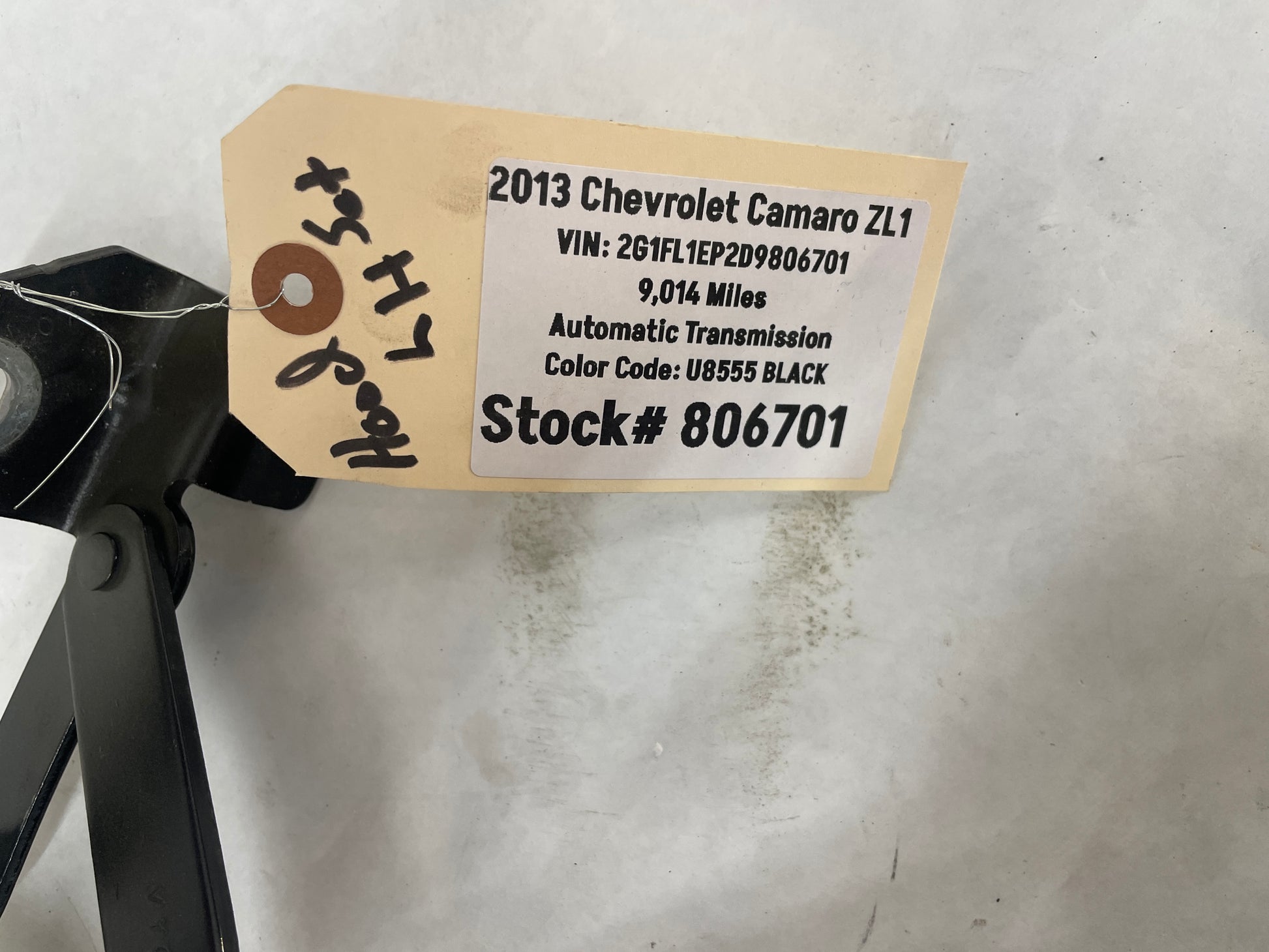2013 Chevy Camaro ZL1 RH & LH Hood Hinges OEM - Day's Parts Yard