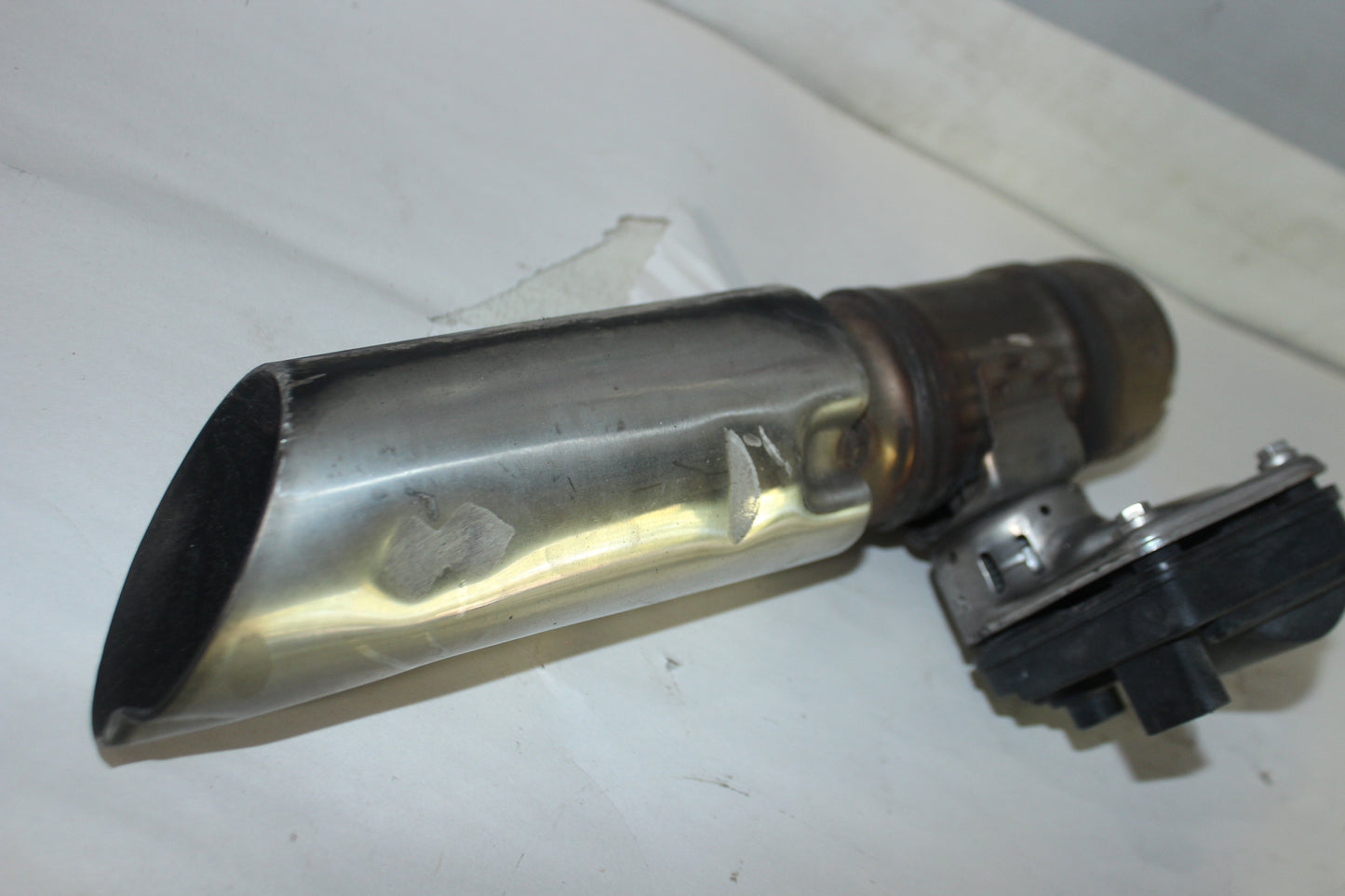 2017 Chevy SS Sedan NPP Active Mode Muffler Tip & Actuator OEM - Day's Parts Yard