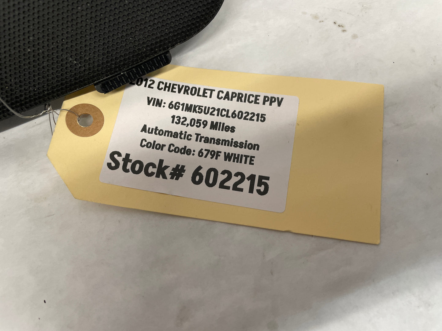 2012 Chevy Caprice PPV Center Dash Radio Bezel Speaker Cover Grille OEM