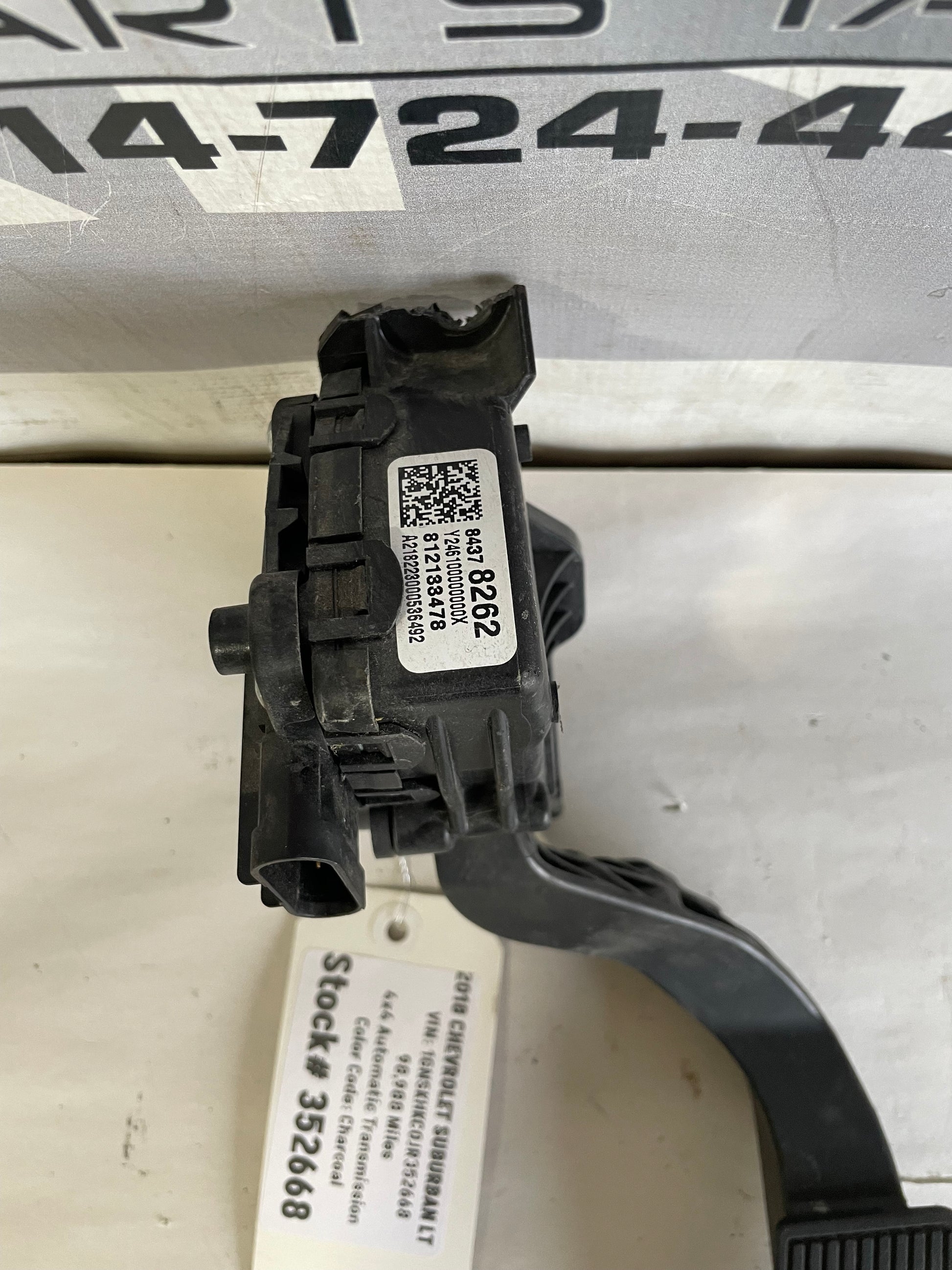 2018 Chevy Suburban LT Accelerator Gas Pedal OEM - Day's Parts Yard