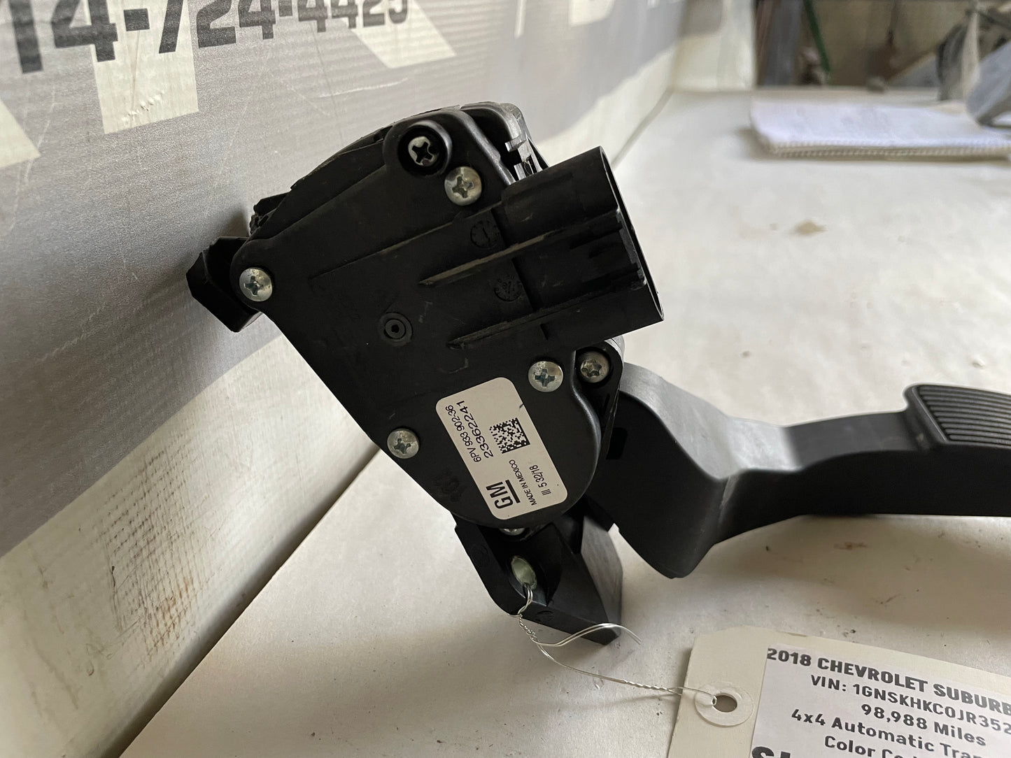 2018 Chevy Suburban LT Accelerator Gas Pedal OEM - Day's Parts Yard