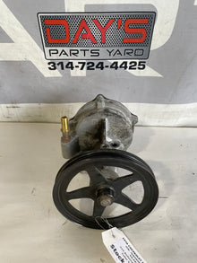 2018 Chevy Suburban LT Vacuum Pump Assembly OEM - Day's Parts Yard