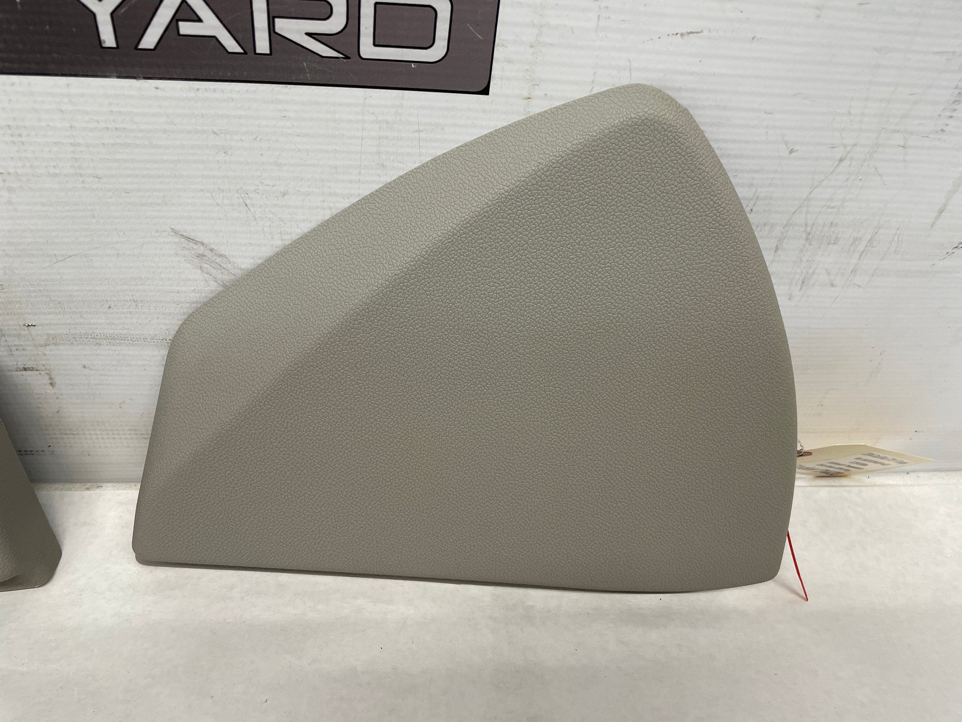 2014 Cadillac CTS-V Coupe RH & LH Dash End Caps OEM - Day's Parts Yard