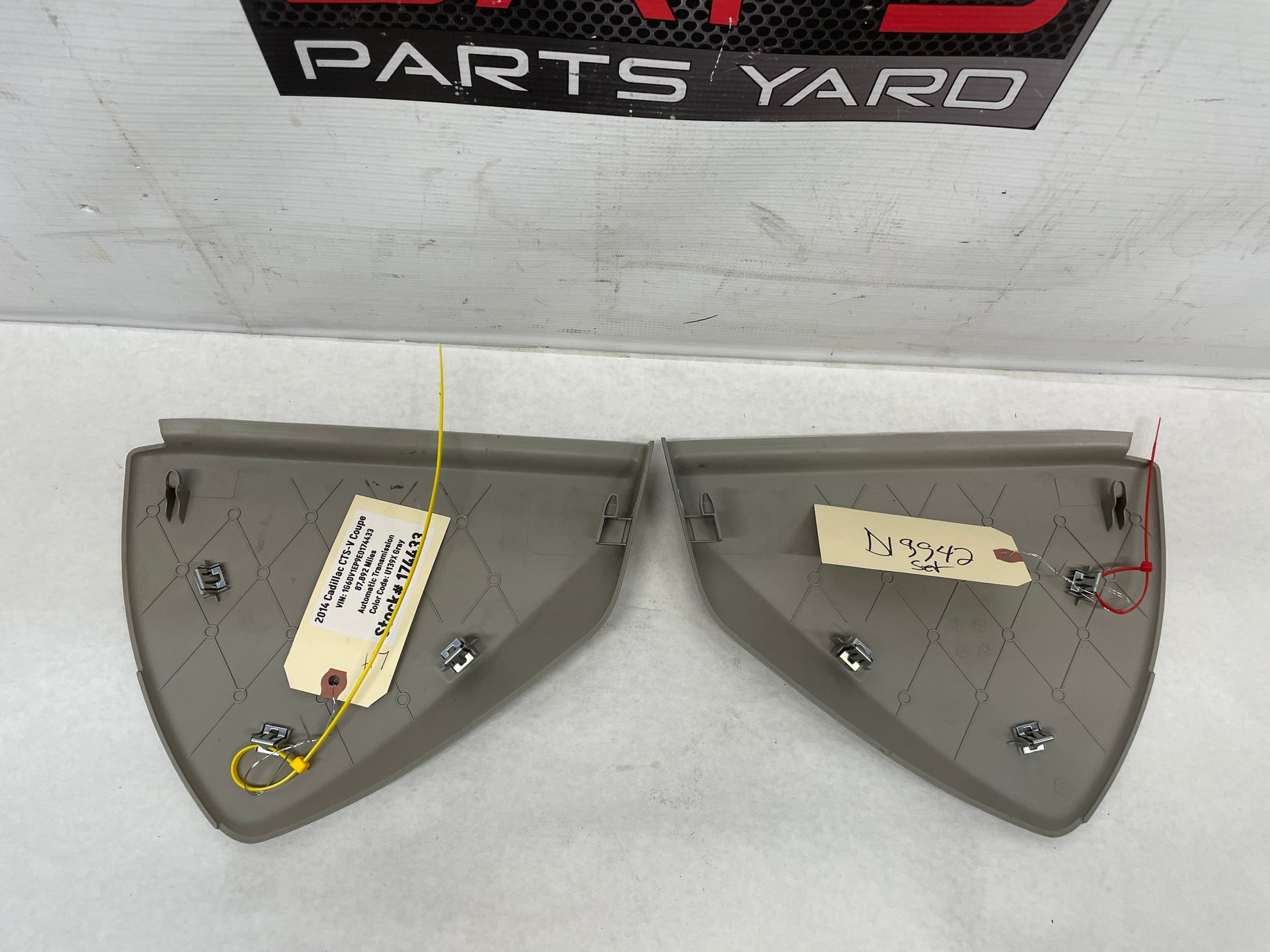 2014 Cadillac CTS-V Coupe RH & LH Dash End Caps OEM - Day's Parts Yard