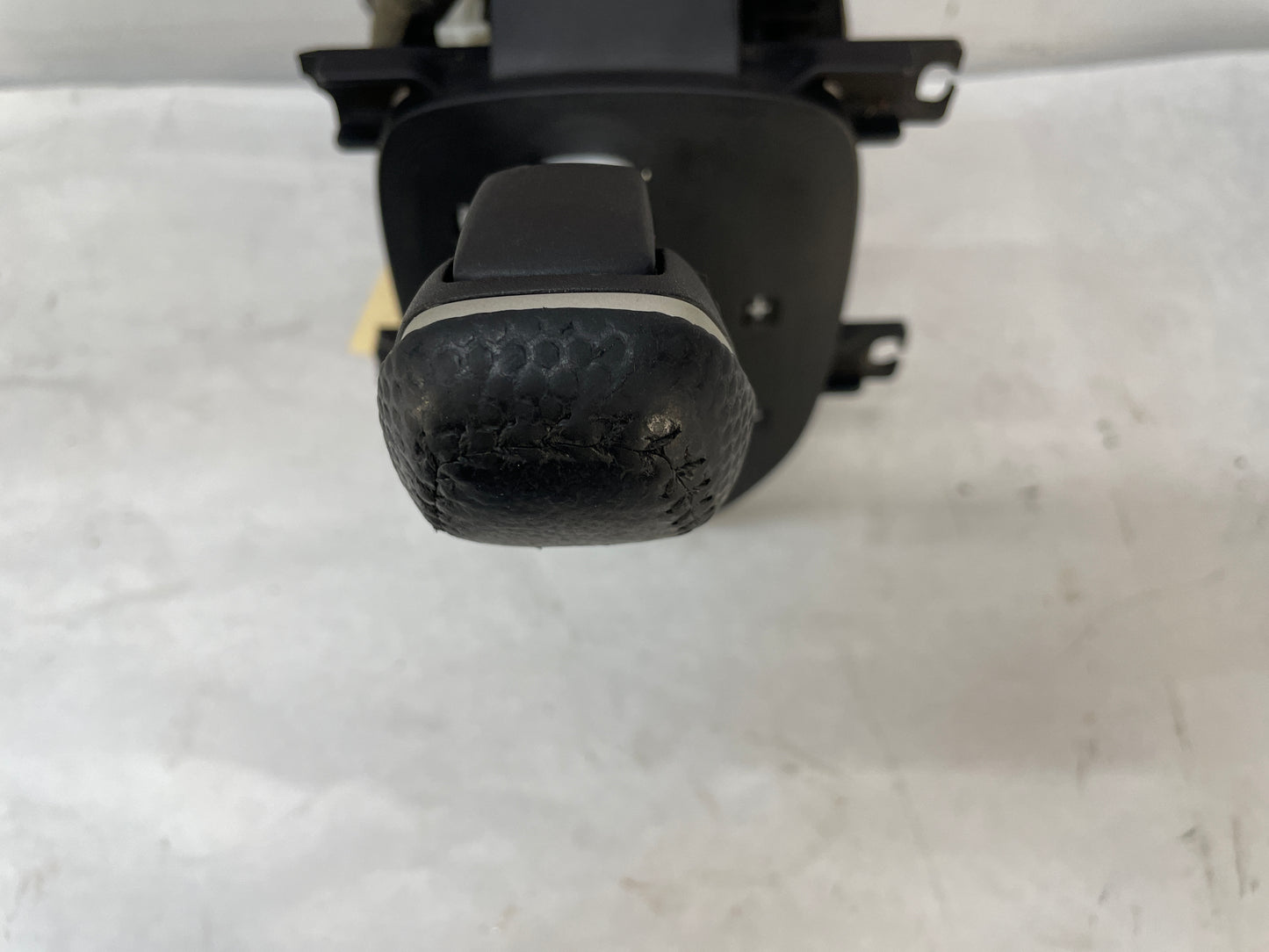 2013 Chevy Caprice PPV Automatic Gear Selector Shifter Assembly OEM