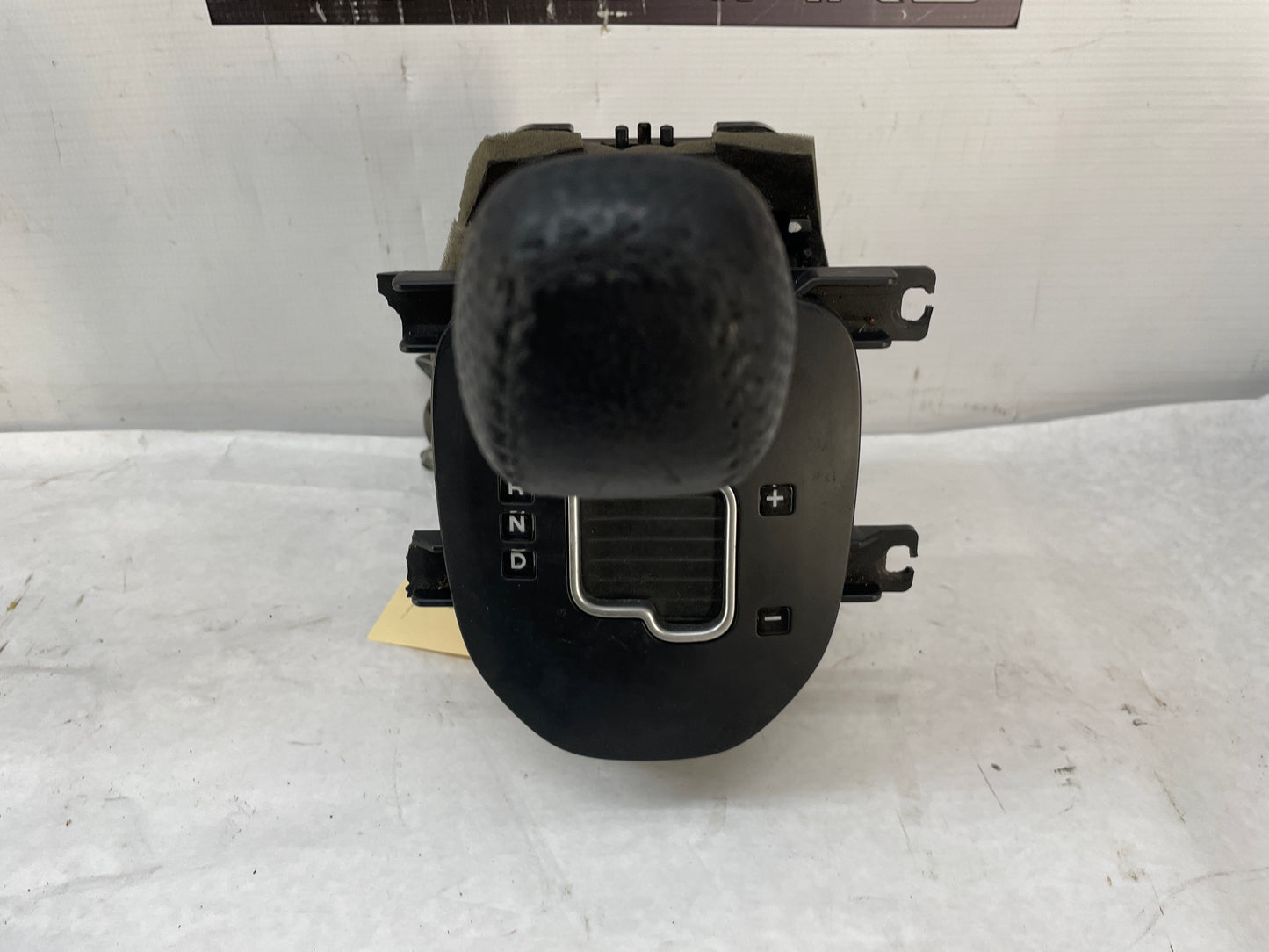 2013 Chevy Caprice PPV Automatic Gear Selector Shifter Assembly OEM