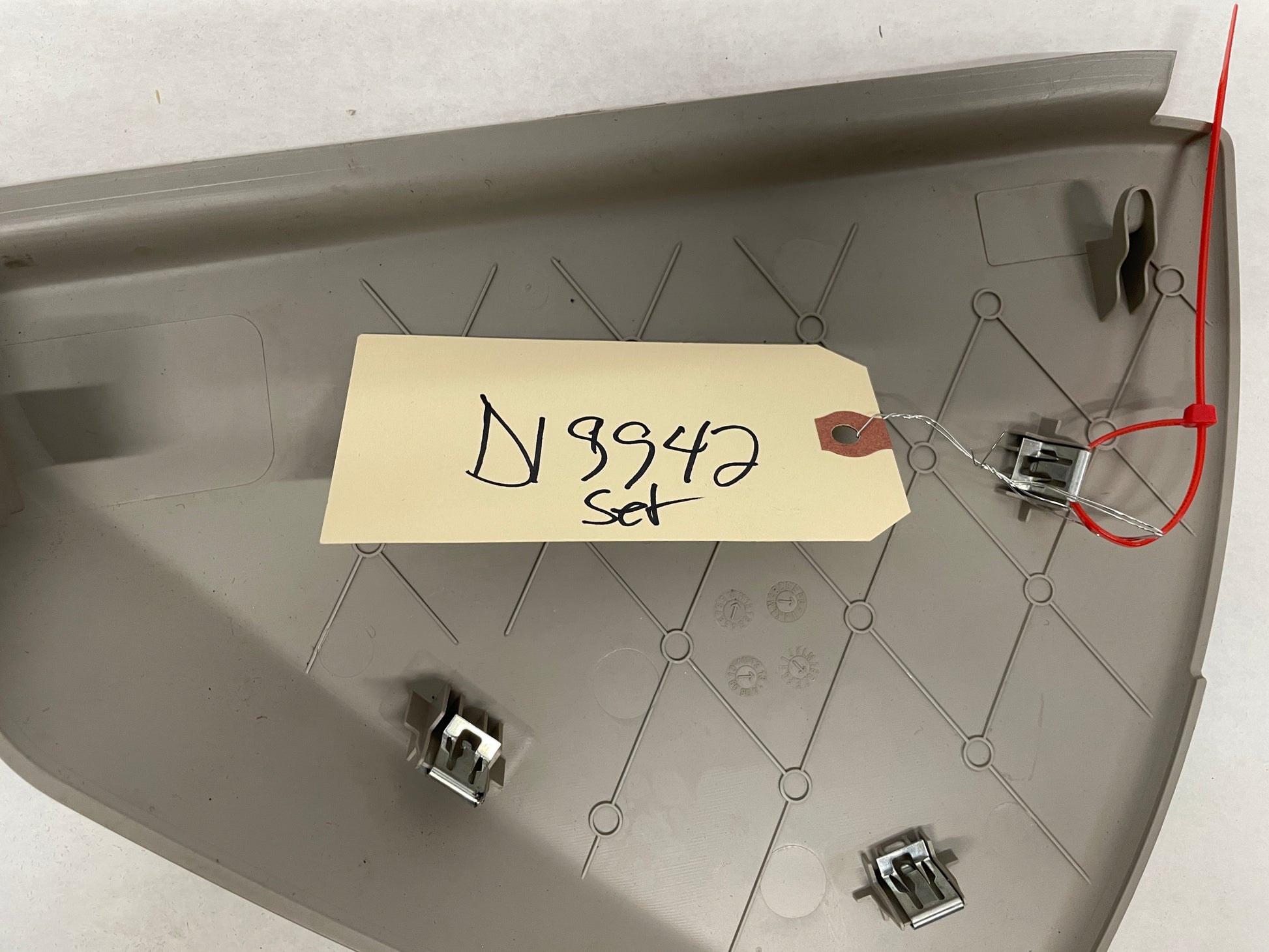 2014 Cadillac CTS-V Coupe RH & LH Dash End Caps OEM - Day's Parts Yard