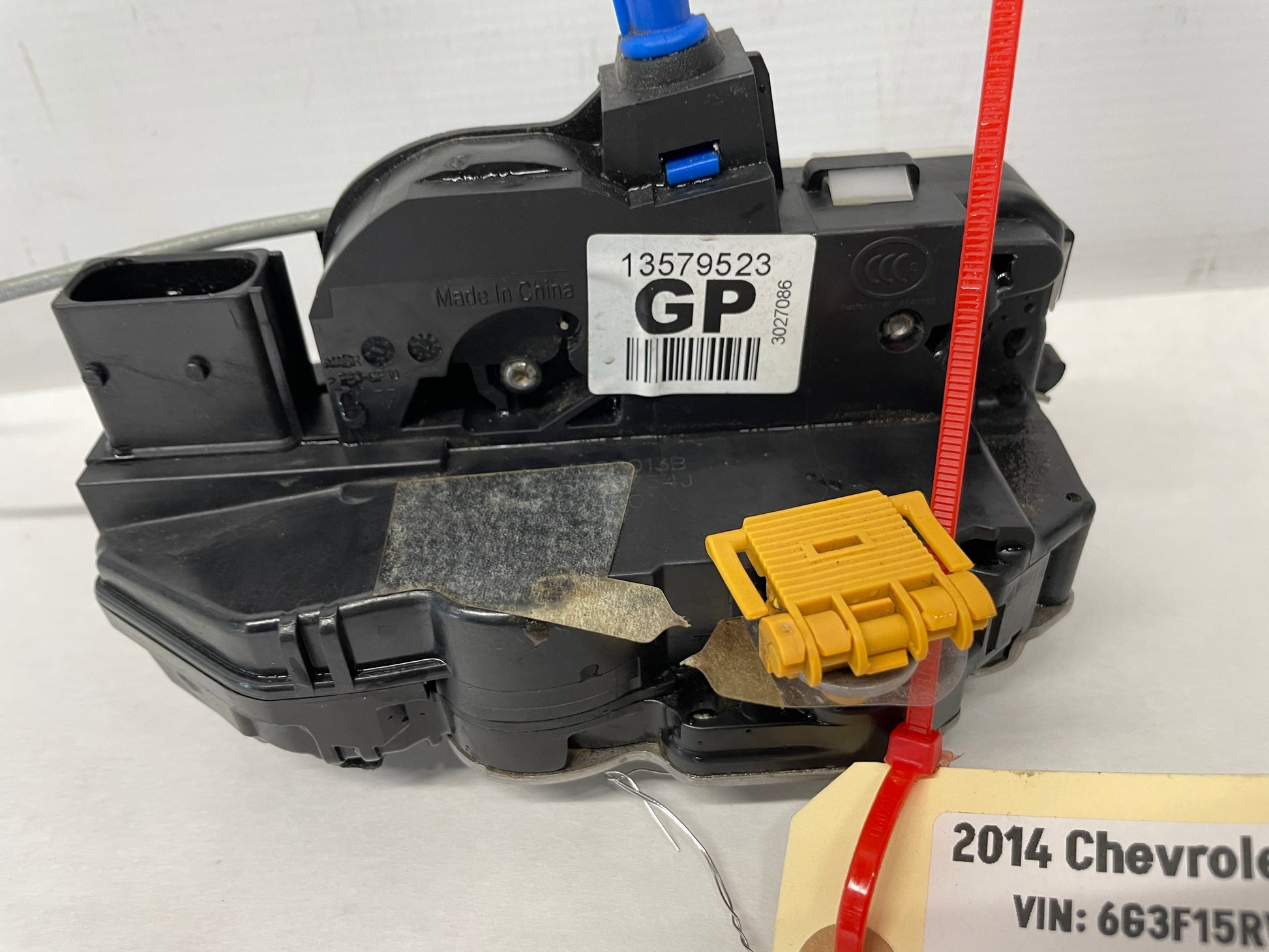 2014 Chevy SS Sedan RH Passenger Front Door Lock Actuator OEM - Day's Parts Yard