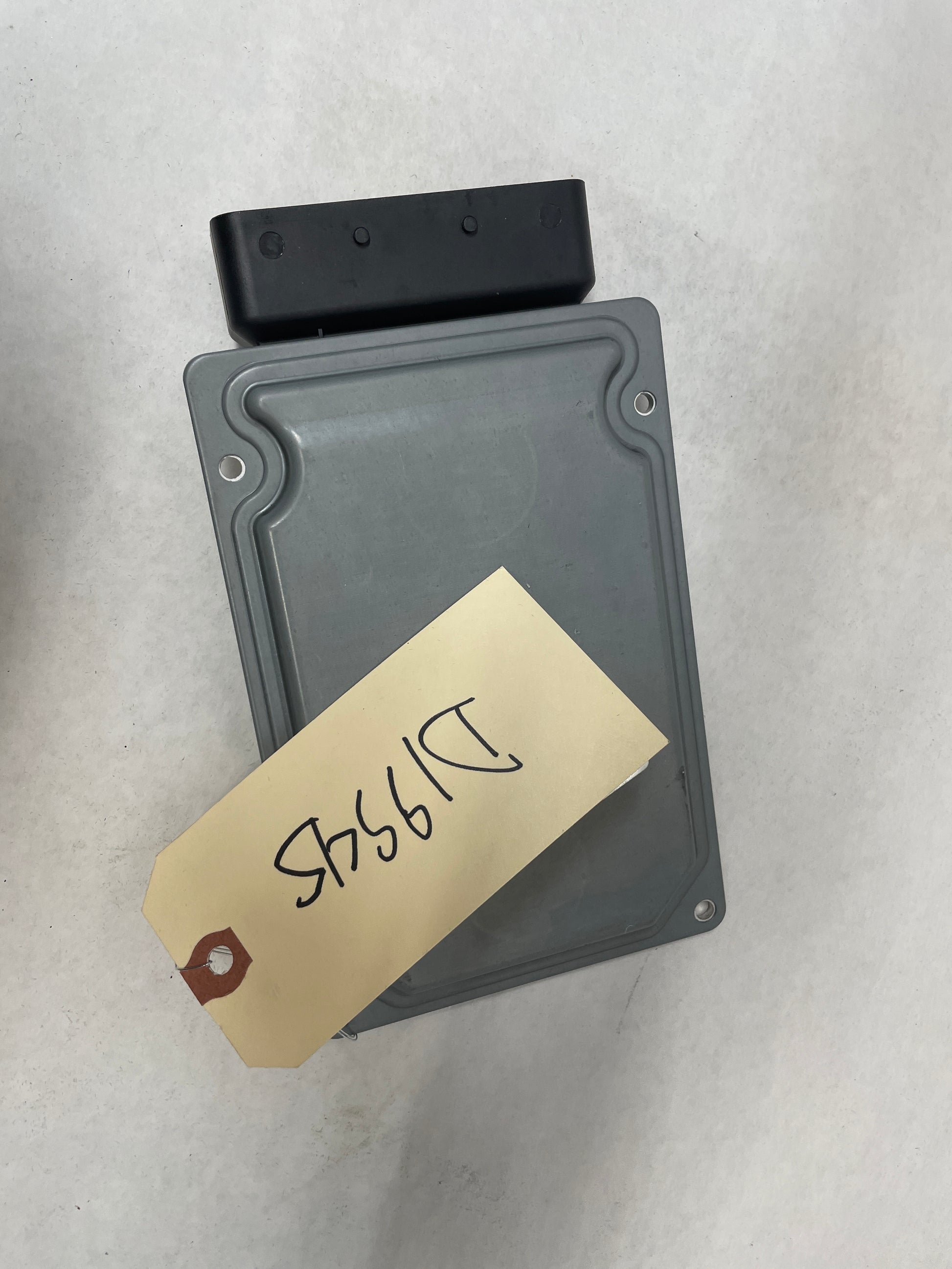 2014 Cadillac CTS-V Active Suspension Control Module OEM - Day's Parts Yard