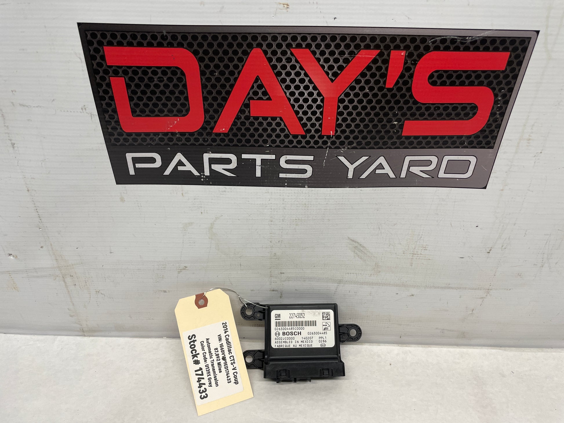 2014 Cadillac CTS-V Coupe Parking Aid Assist Control Module Unit OEM - Day's Parts Yard