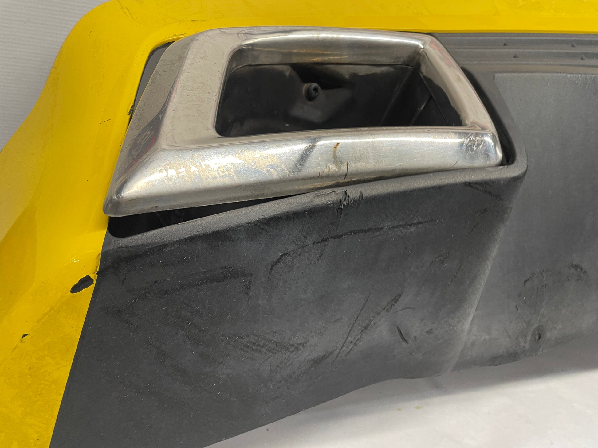 2012 Chevy Camaro SS GFX Rear Bumper Diffuser Valance OEM - Day's Parts Yard