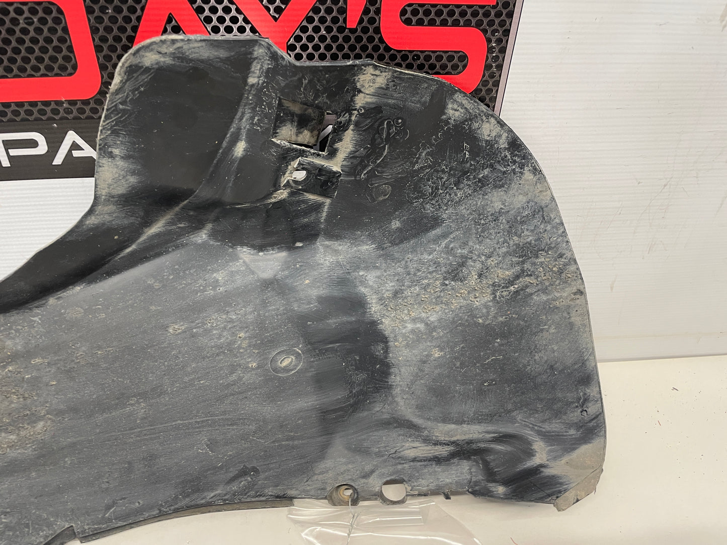 2004 Pontiac GTO Rear LH Driver Wheel Well Liner OEM - Day's Parts Yard