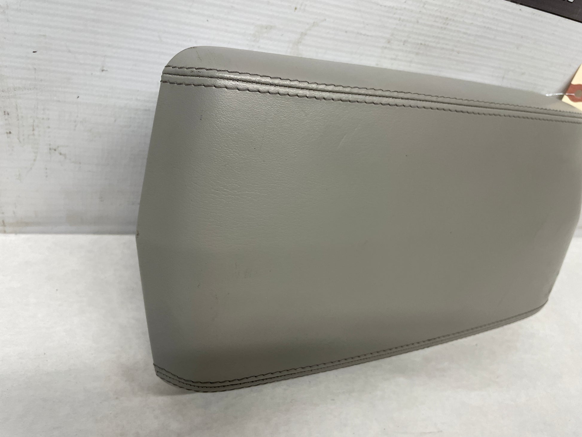 2014 Cadillac CTS-V Coupe Center Console Lid Titanium OEM - Day's Parts Yard